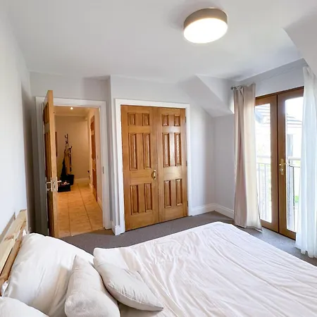 With Mountain View * 斯莱戈